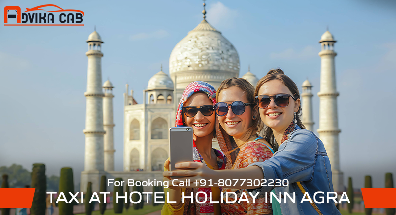 Taxi at Hotel Holiday Inn Agra